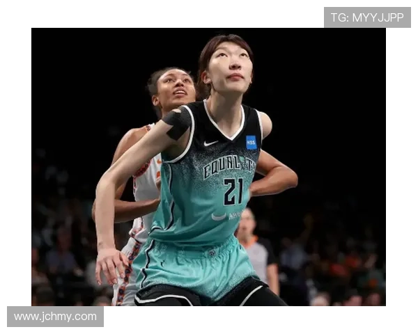 FIBA聚焦韩旭带领中国女篮冲击亚洲杯冠军展现无可比拟的存在感