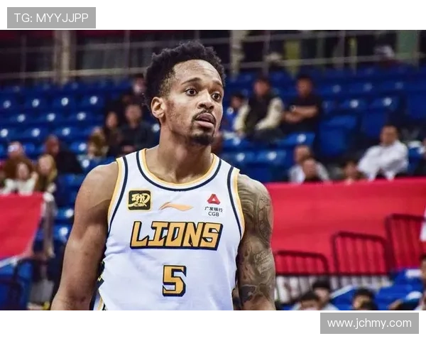 布朗新赛季场均28+4+6为何曾一度无缘北京12人名单揭秘